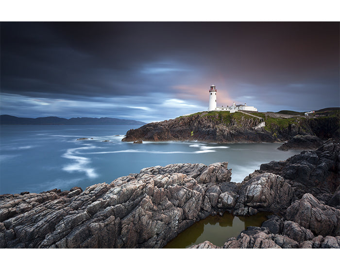 IMPRESSIVE WALL DECALS, REMOVABLE WALL STICKERS, WALL DECOR